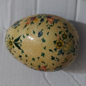 antique vintage egg box